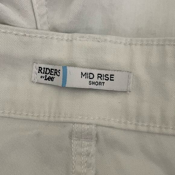 Riders by Lee Girls Bermuda Shorts 12 White Mid Rise Gorpcore Casual Basics - Picture 2 of 10